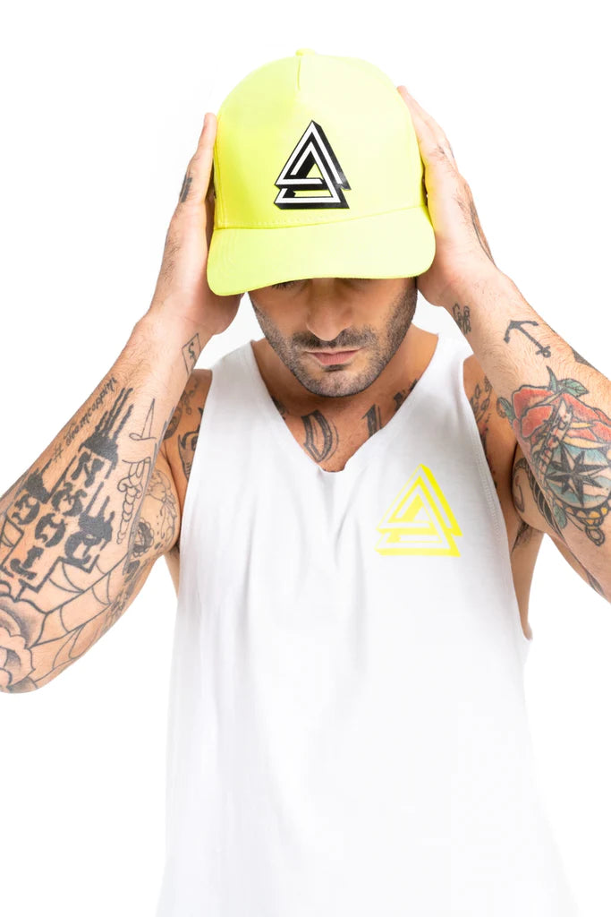 CAP LA MAFIA NEON