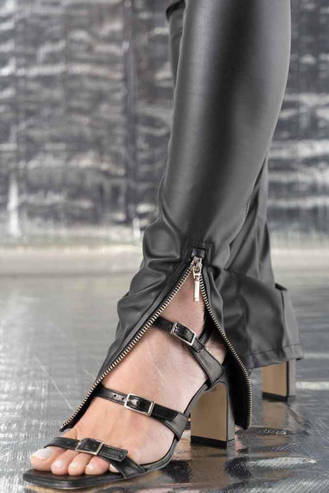 Legging The Gang Black
